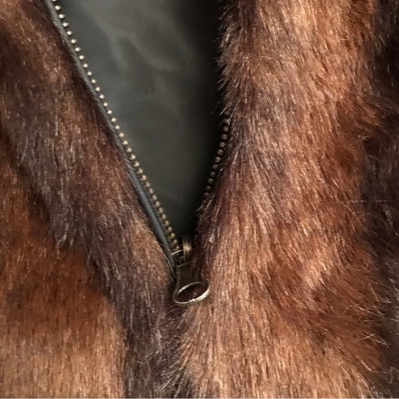 Womens Reversible Faux Mink Fur Vest Size Large Luxury Brown Black Outerwear - Picture 4 of 10